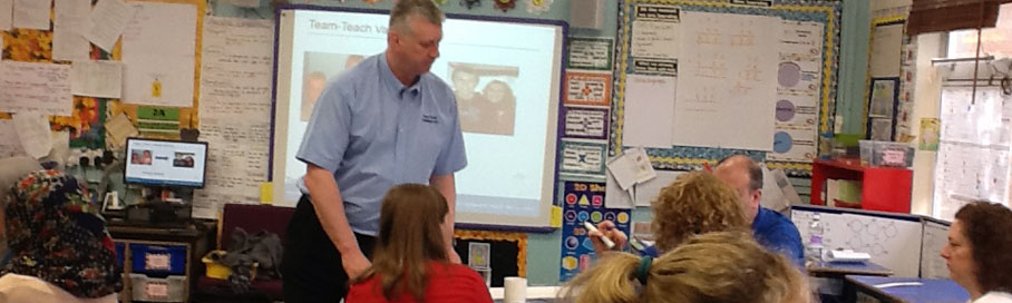 Imag of Tony Ryall during a Team Teach course